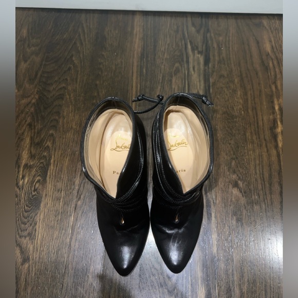 Christian Louboutin S.I.T Rain Ankle Boots 100 Black Leather size 38 - Picture 9 of 11